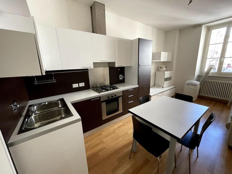 Apartament Via Milano Triest Zewnętrze zdjęcie