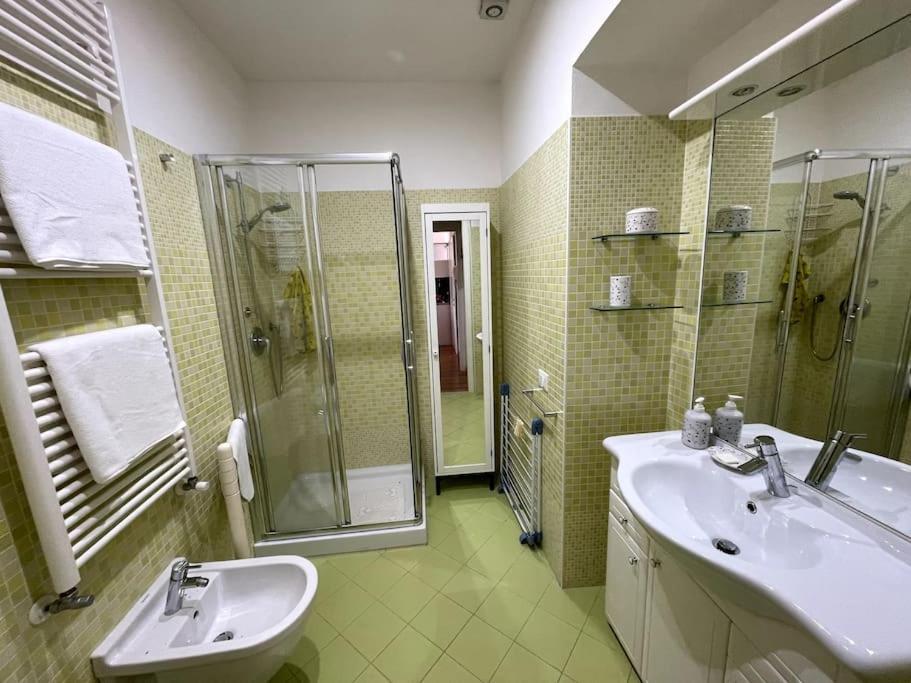 Apartament Via Milano Triest Zewnętrze zdjęcie