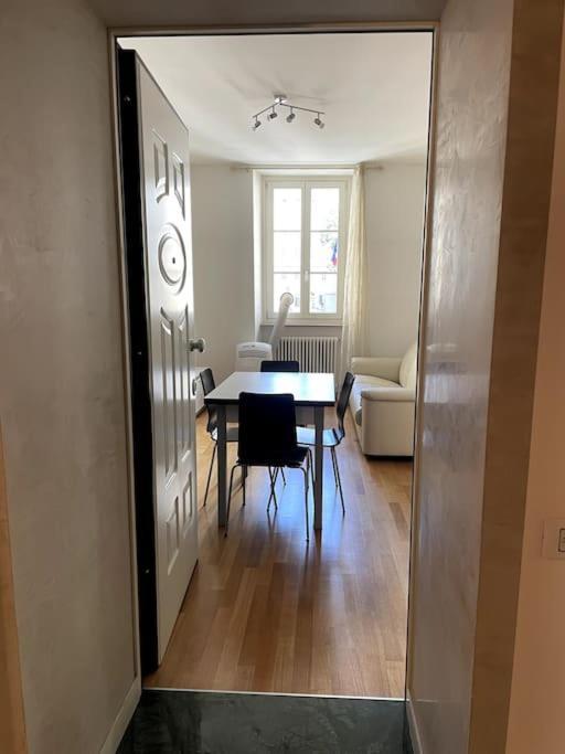 Apartament Via Milano Triest Zewnętrze zdjęcie
